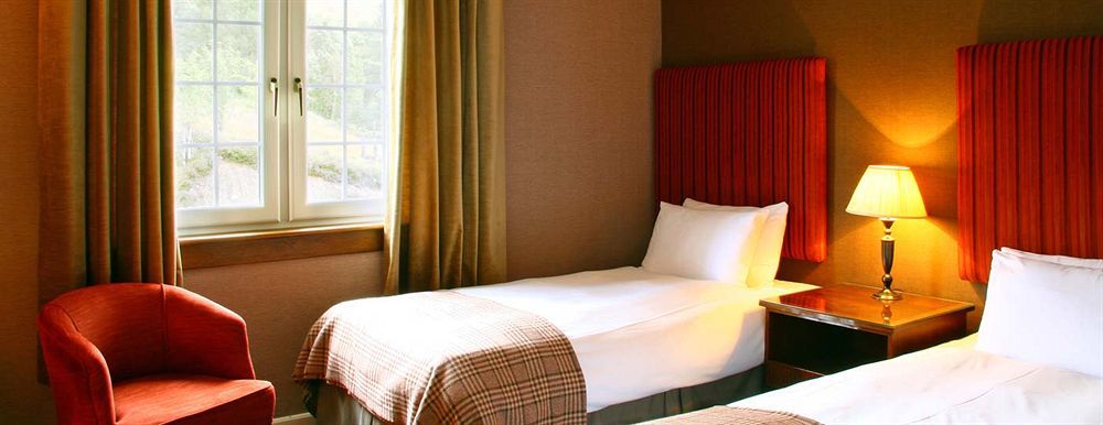 Bridge Of Orchy Hotel エクステリア 写真