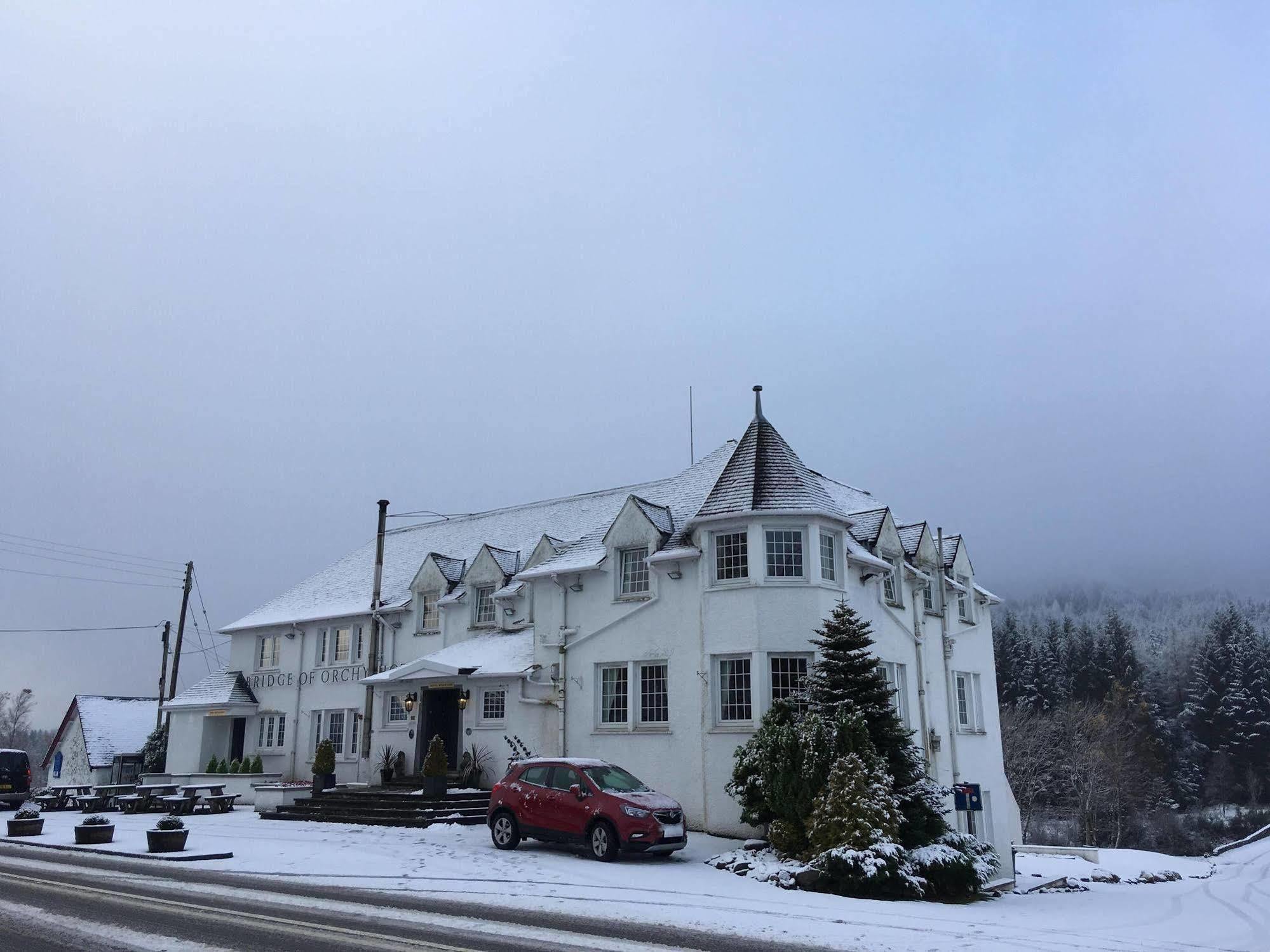 Bridge Of Orchy Hotel エクステリア 写真