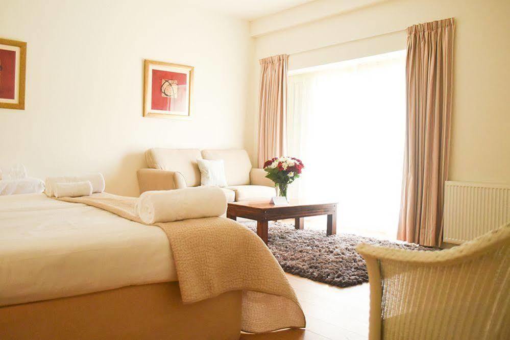 Bridge Of Orchy Hotel エクステリア 写真